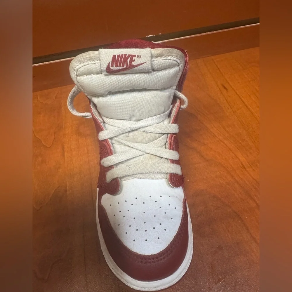 Nike Kids' Maroon and White Sneakers